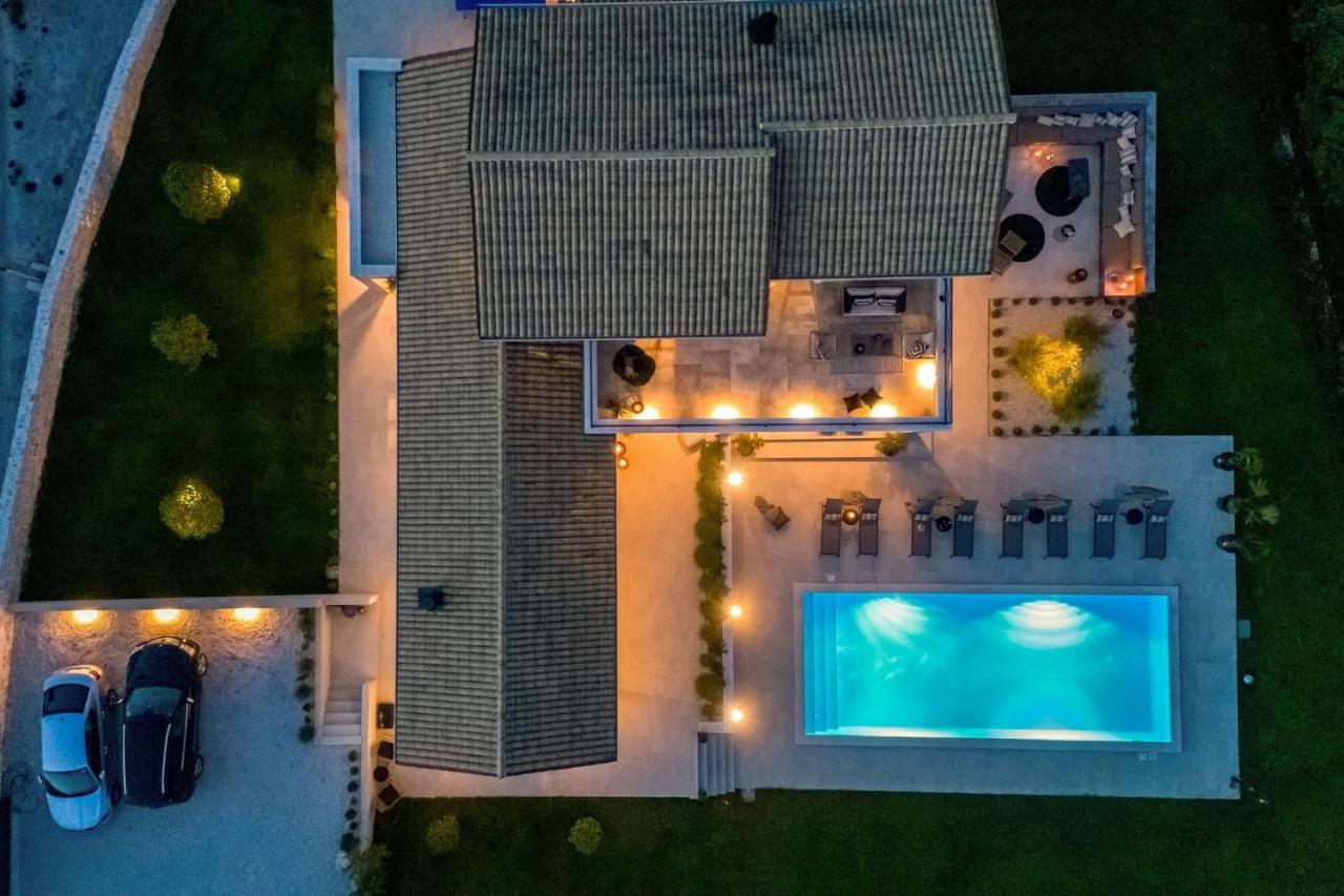 Villa Nautilus Rapavel Buitenkant foto