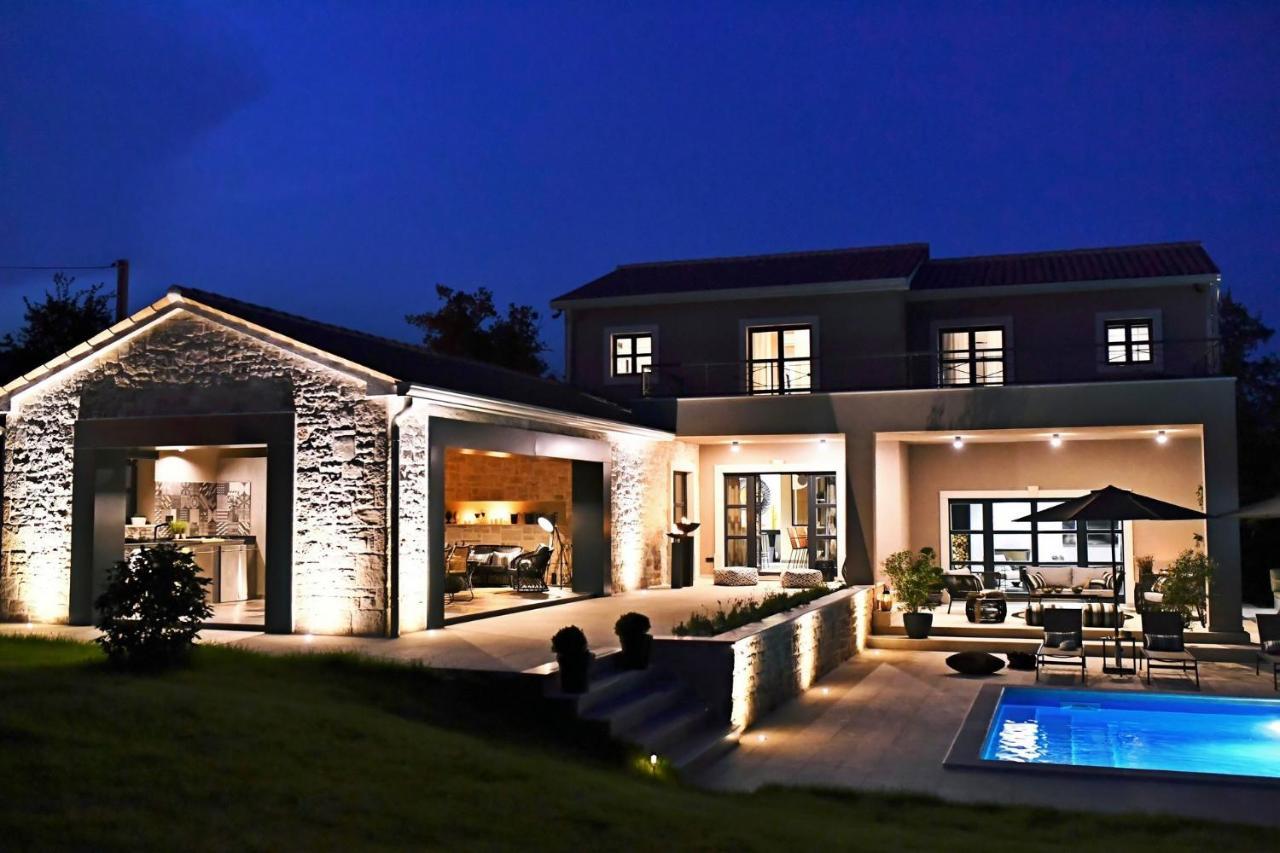 Villa Nautilus Rapavel Buitenkant foto